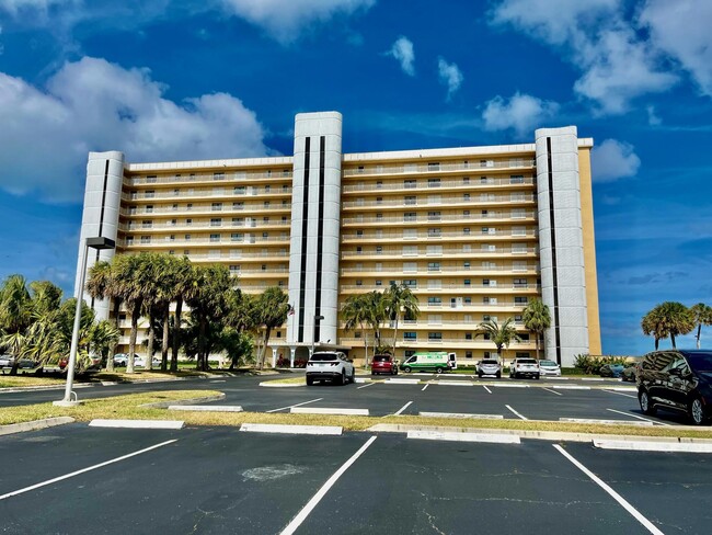 Photo - 3200 N Hwy A1A Condominio Unidad 205