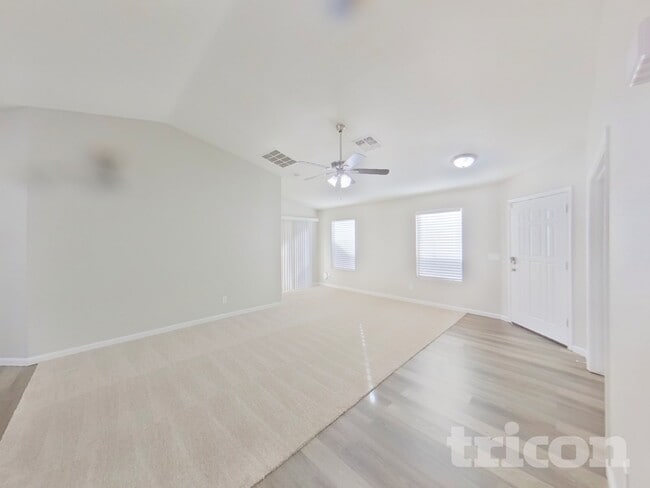 Photo - 22671 Scott Dr