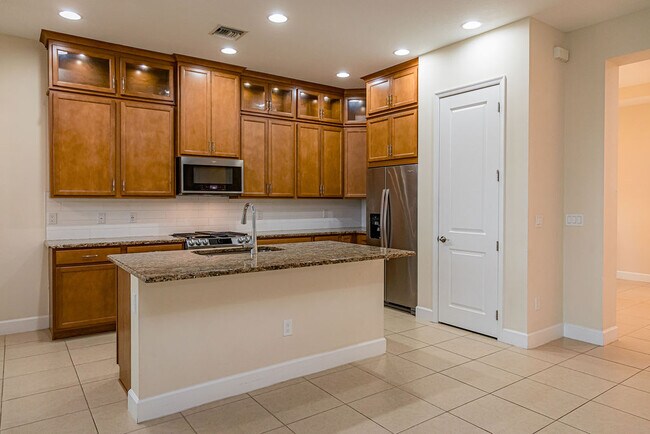 Photo - 15323 Goldfinch Cir