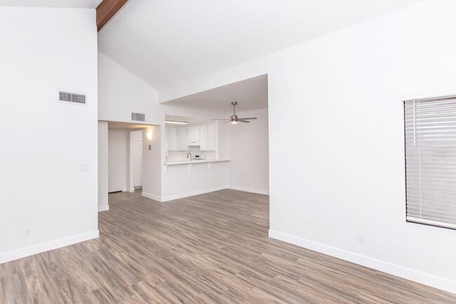 Plan D 3BR, 2BA Living Room