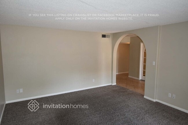 Photo - 2742 S Las Palmas