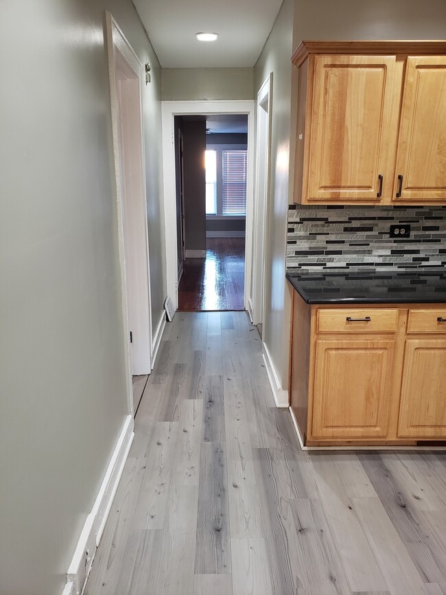 Photo - 938 N Parkside Ave Unidad Parkside/Augusta 2nd fl