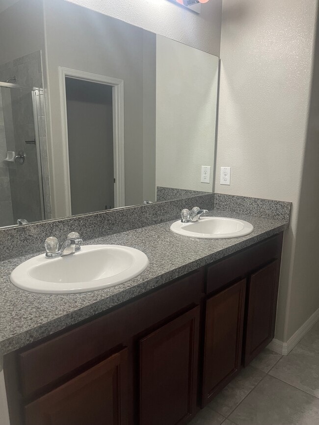 Photo - 6357 Shore Vista Pl