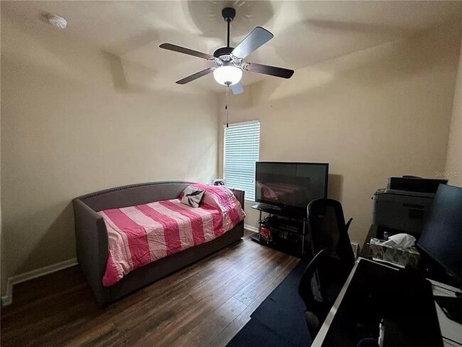 Photo - Beautiful 2 story home in Ellis Park