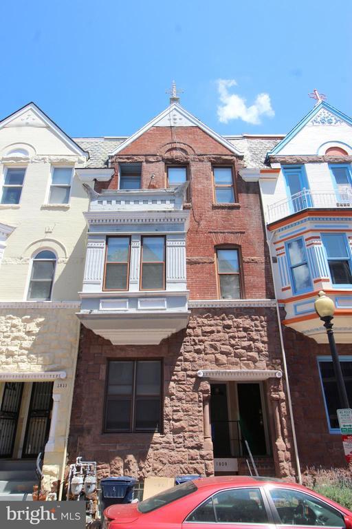 Building Photo - 1809 Riggs Pl NW Unit 3 Rental