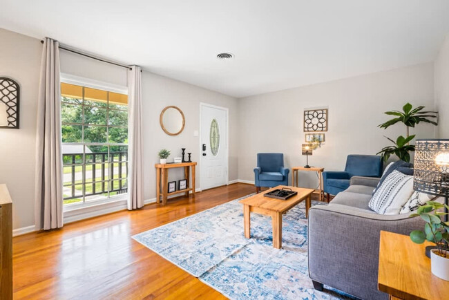 Building Photo - 5904 St Gallen Ave S Rental