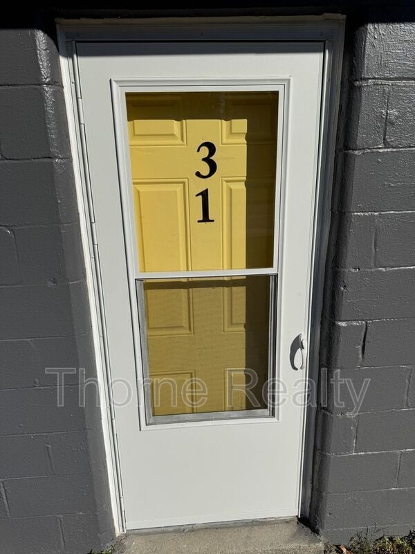 Building Photo - 2501 St Andrew St Unit Apt 31