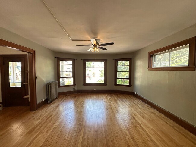 Photo - 287 S Winooski Ave Unit 287