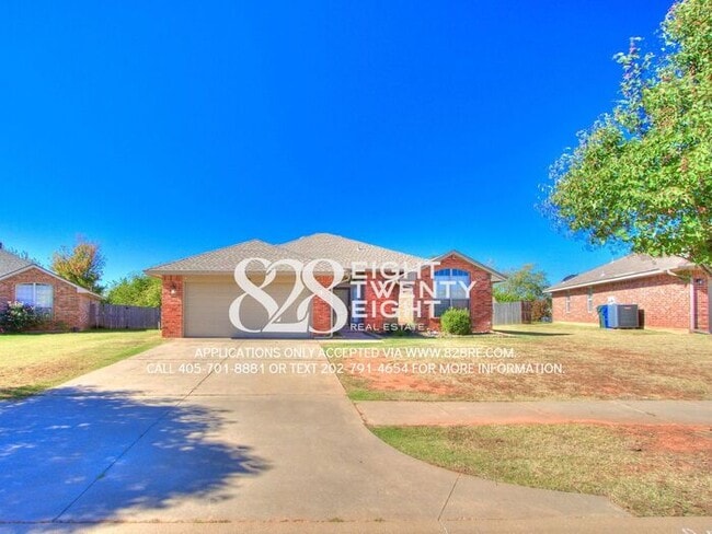Photo - Lovely 3 Bed/2 Bath/2 Car Garage Single Fa...