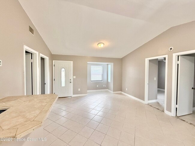 Photo - 5925 Clearfield Ave