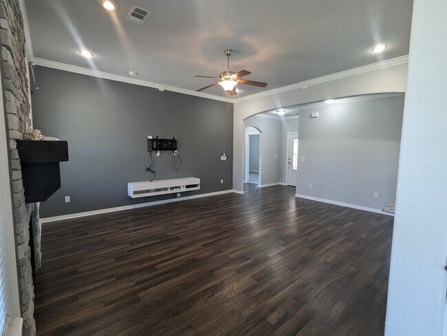 Living room - 4360 W Wales Dr