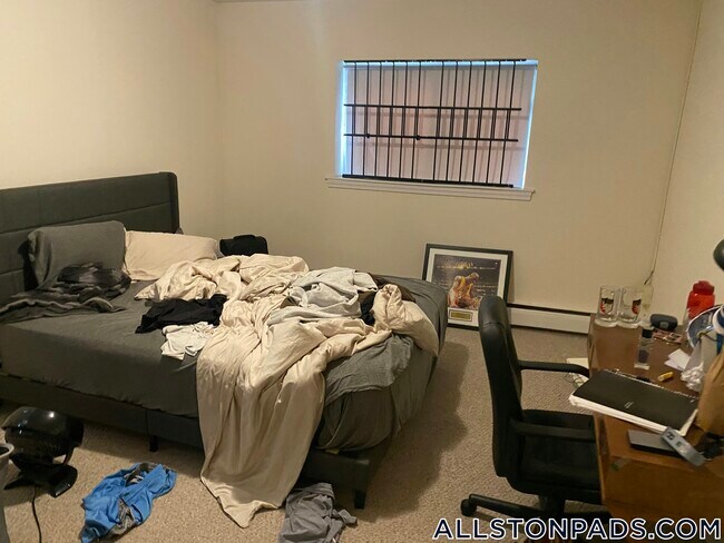 84 Gardner St Unit 8B
