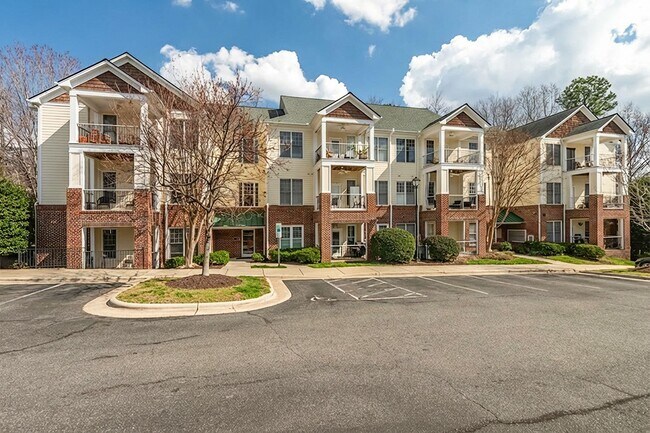 Building Photo - Freshly Updated 2BR/2BA Condo in Northeast Raleigh - Minutes to Downtown Unit 108