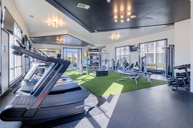 Longshore Commons