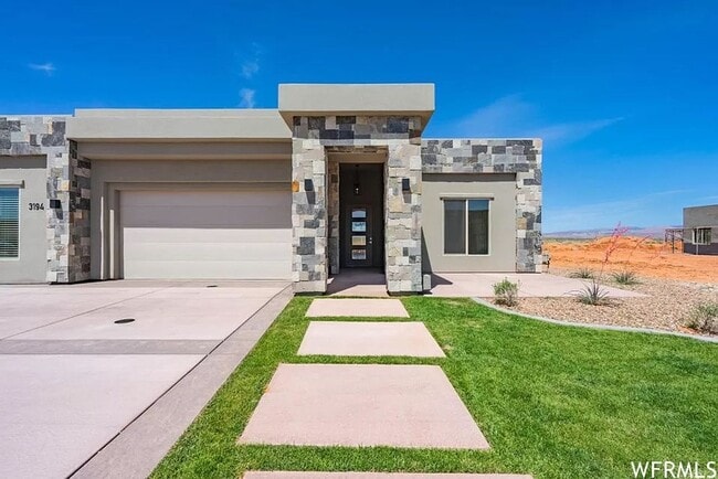 Photo - PETS ALLOWED! Spacious & Modern 3-Bedroom Home for Rent Near Sand Hollow Reservoir