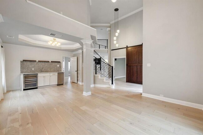 Photo - 2137 Rivina Dr