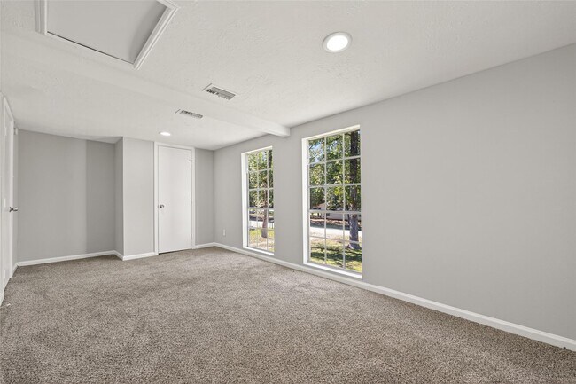 Photo - 1305 St Lawrence River Rd