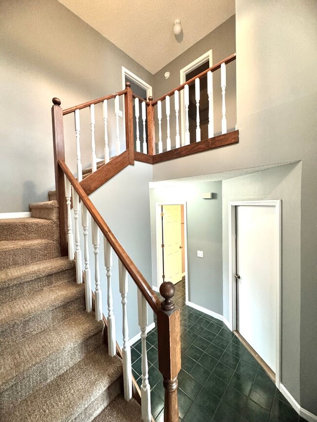 Photo - 104 Pineridge Dr