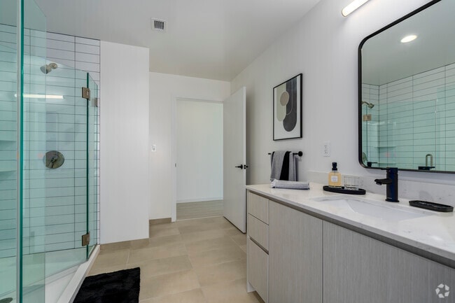 One Bedroom Corner - - The Residences Water Square