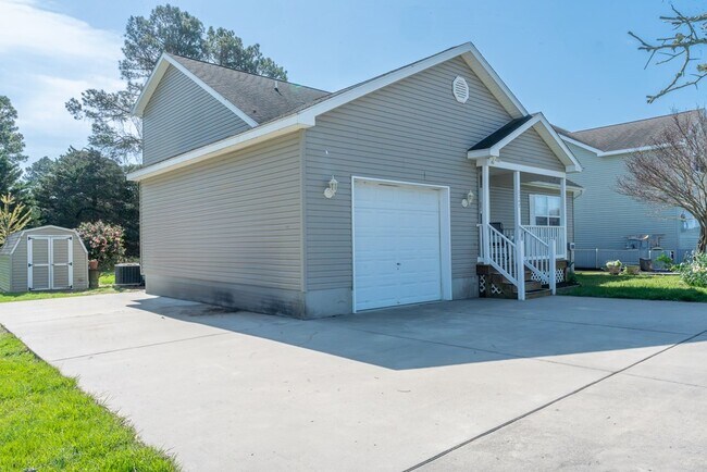 2247 Pike Dr