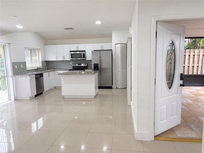 720 NW 132nd Terrace
