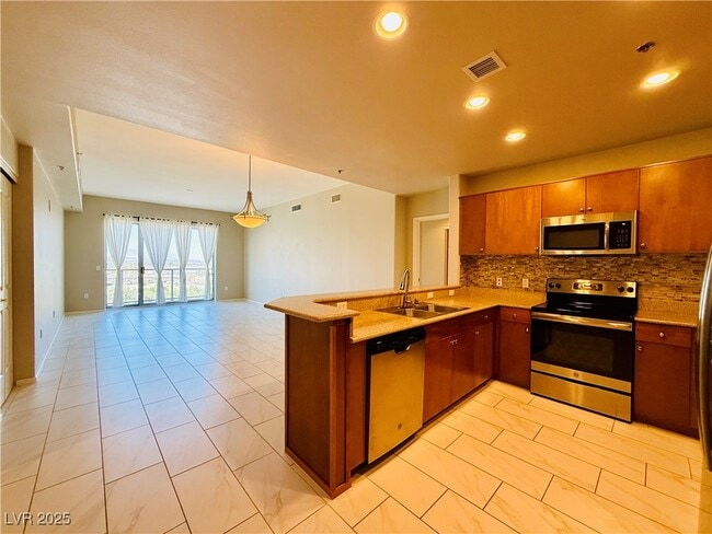Building Photo - 8255 S Las Vegas Blvd Unit 1520