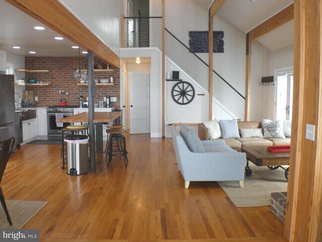 Photo - 3550 Bay View Dr