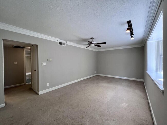 Photo - 2904 Willston Pl