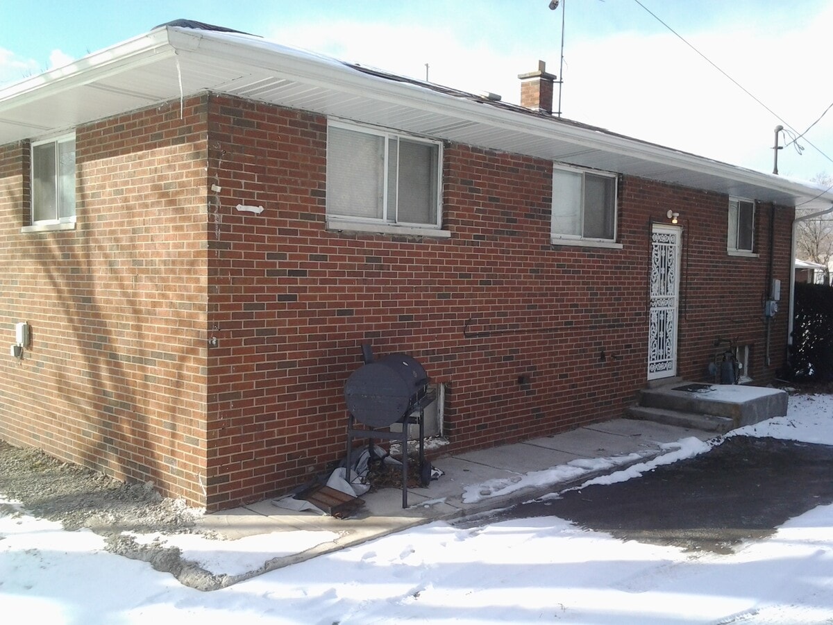 Photo - 1821 W 19th Ave