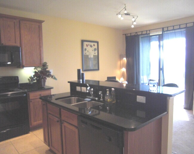 Photo - 755 Ventura Dr