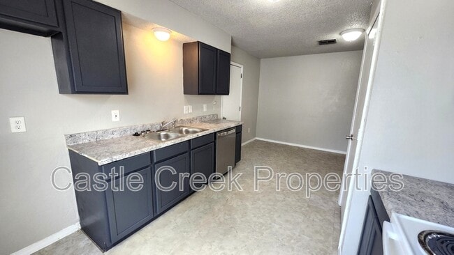 Photo - 425 NW 120th St