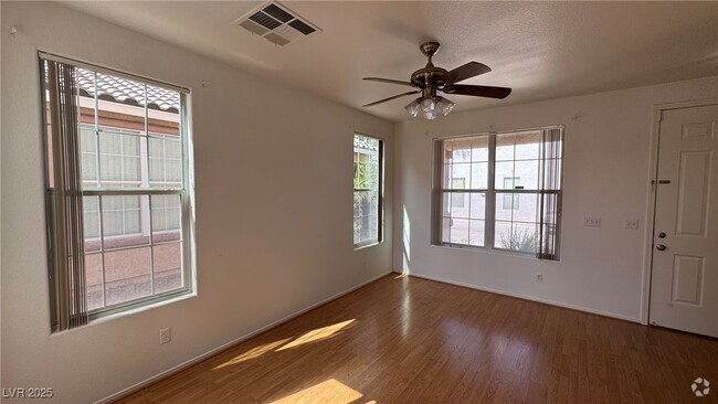 Building Photo - 5055 Midnight Oil Dr Rental