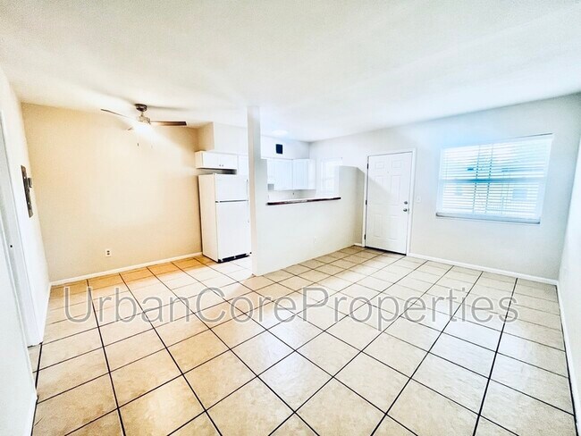 Photo - 115 7th Ave N Unidad #9