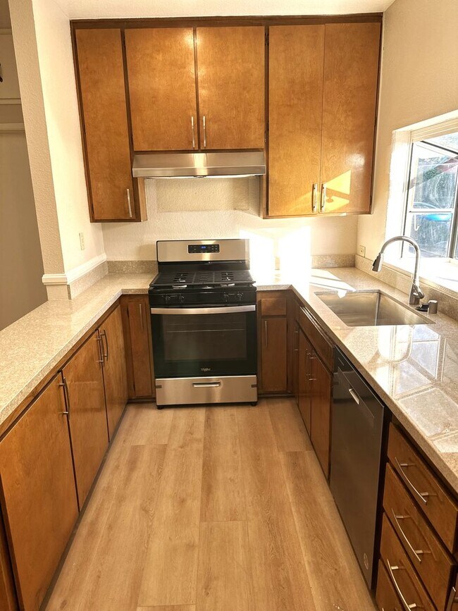 Photo - 636 S. Grand Street Orange, CA 92866 Unit 636