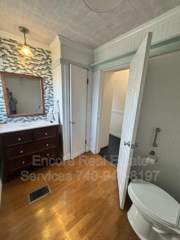 Photo - 486 Hudson Ave