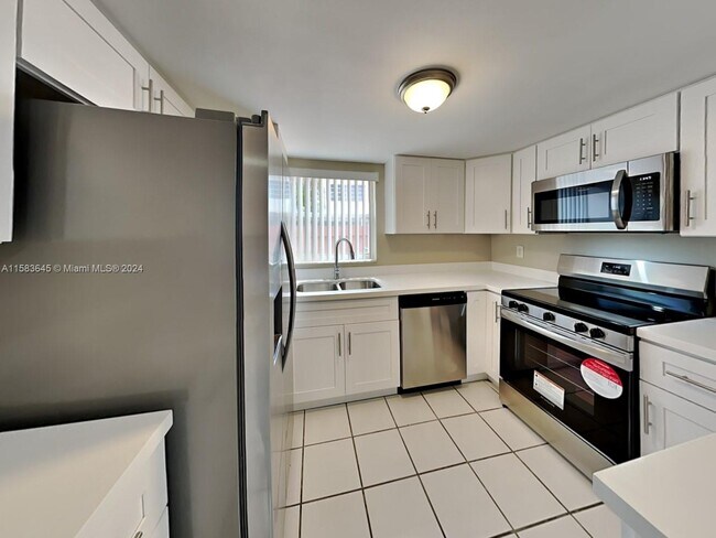 Photo - 6901 SW 110th Ave