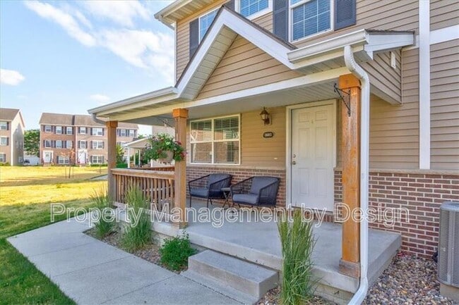 Building Photo - 4603 NE Milligan Ln