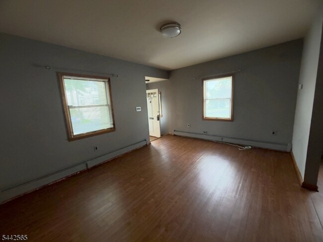 Photo - 209 N 16th St