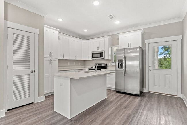 Building Photo - 259 N Sand Palm Rd Unit Sand Palm Rd N 259 - Vista