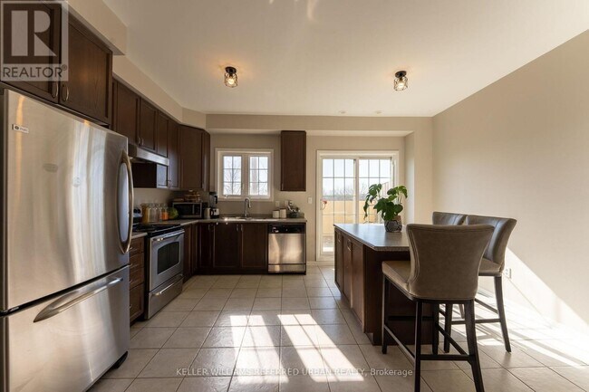 Photo - 1250 St Martins Dr