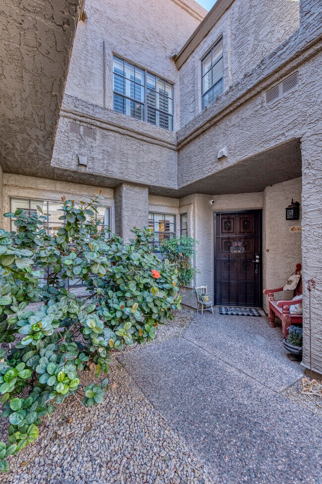 Photo - 10017 E Mountain View Rd Unit 1063