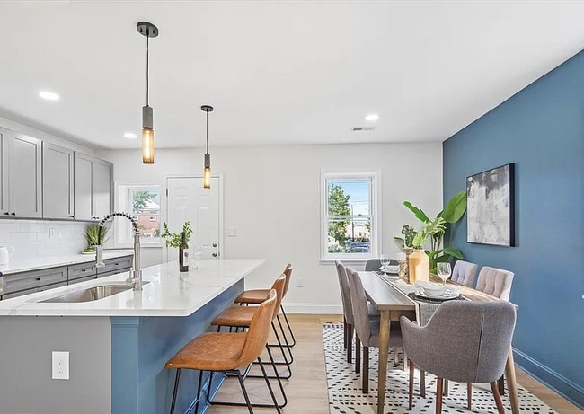 Photo - 5515 Hillen Rd