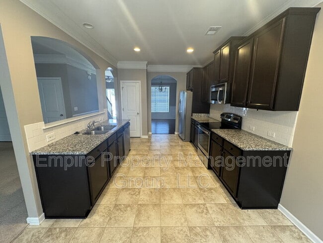 Photo - 108 Ashewicke Dr