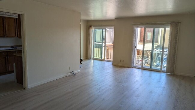 Photo - 141 Darby Pl Unit 1