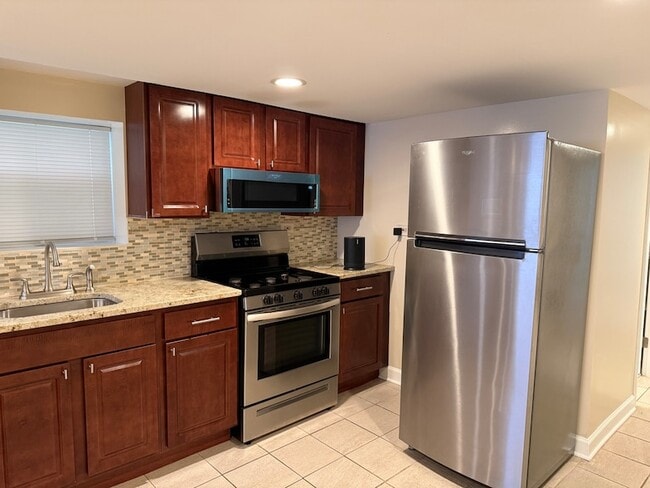 Photo - 2252 N Laramie Ave Unit G