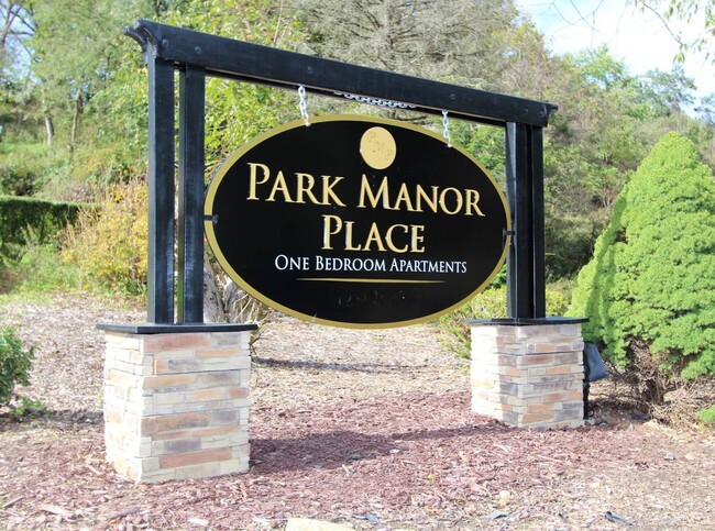 Photo - PARK MANOR -- 183