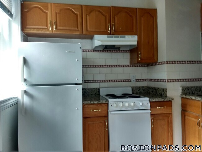 Photo - 208 Winthrop Rd Unit 38