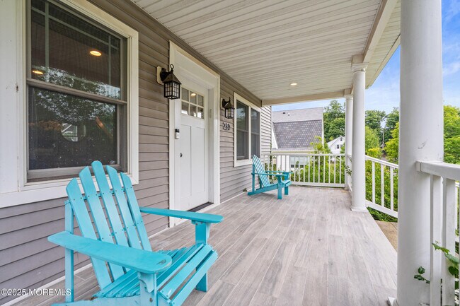 Photo - 250 Alpern Ave