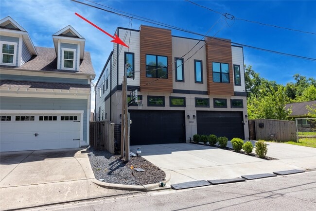 Photo - 3404 Rogers St