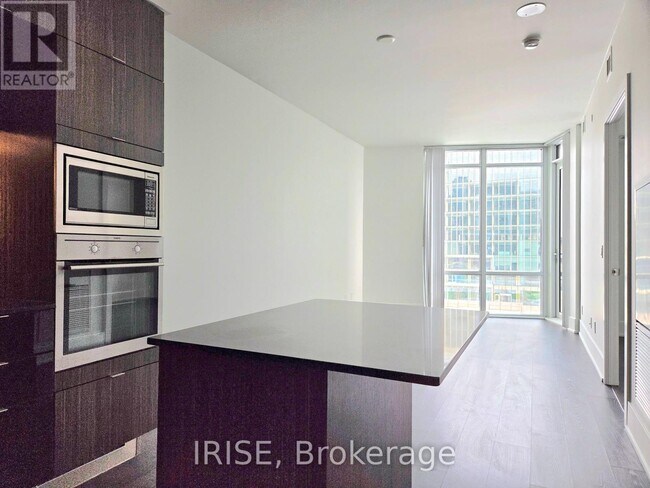 Photo - 15 Merchants' Wharf Unité 505